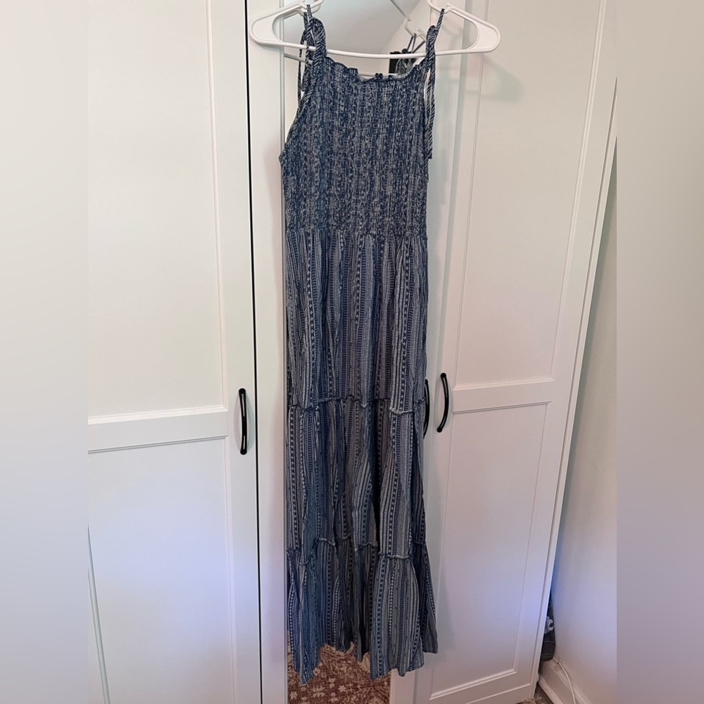 Blue & white maxi dress